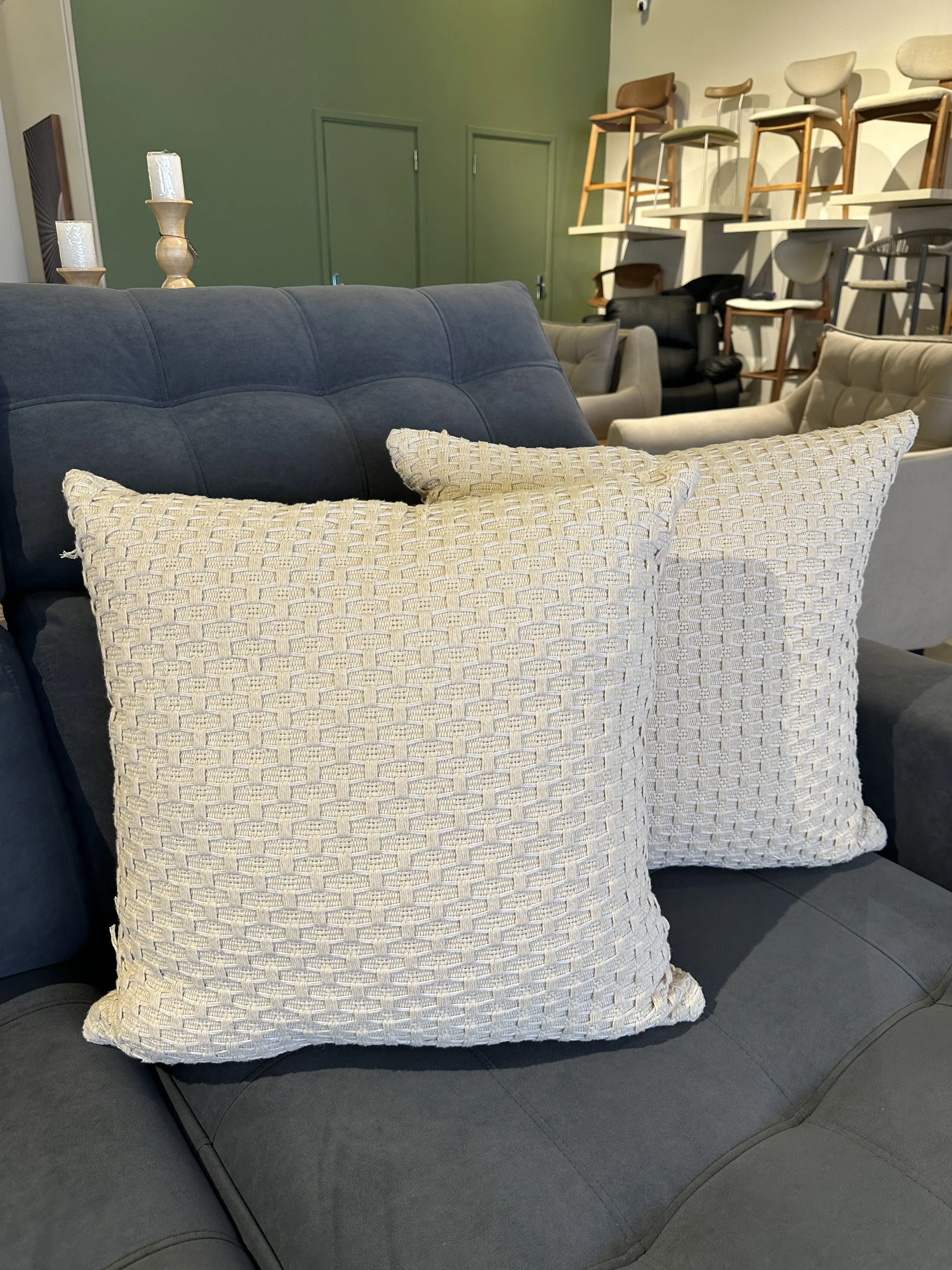 Almohada de trico color beige 