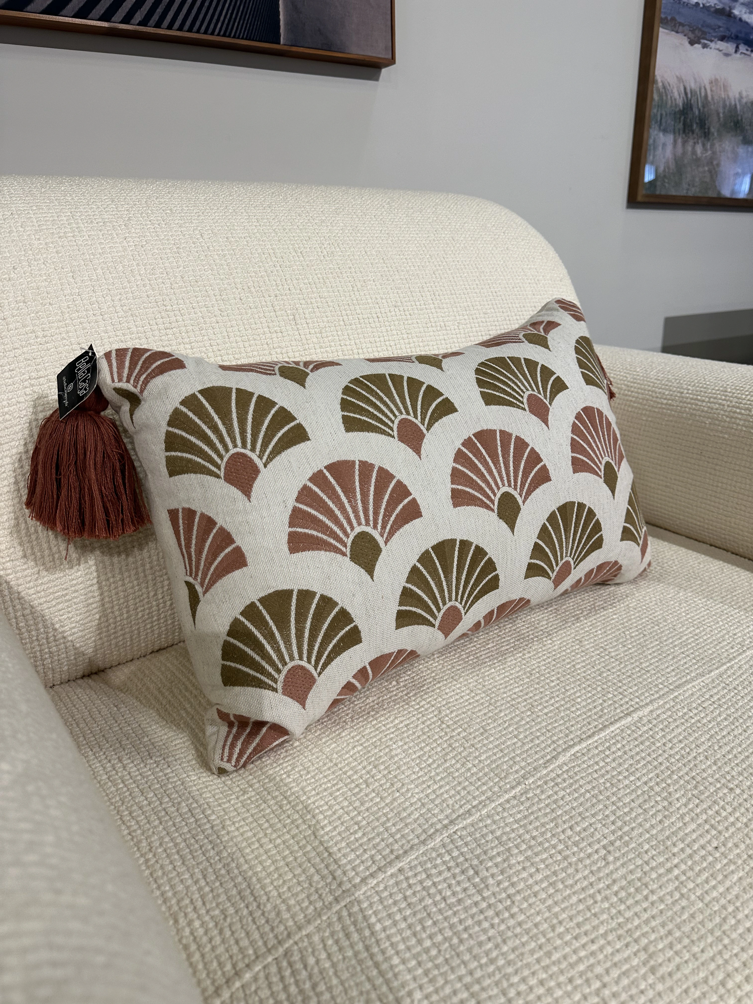 Almohada en tela Lino con bordado  