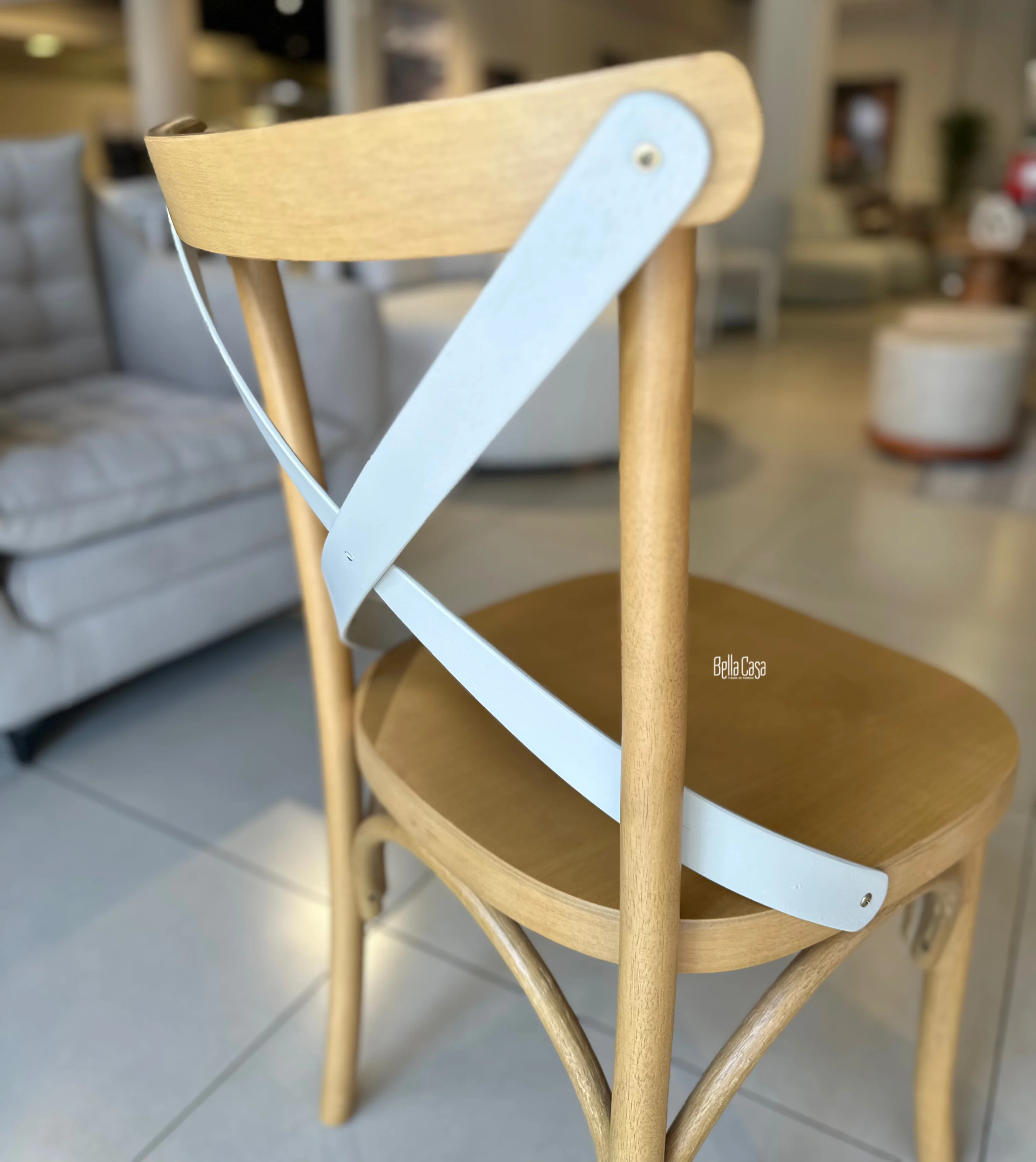 Silla Julia rústica en madera color miel