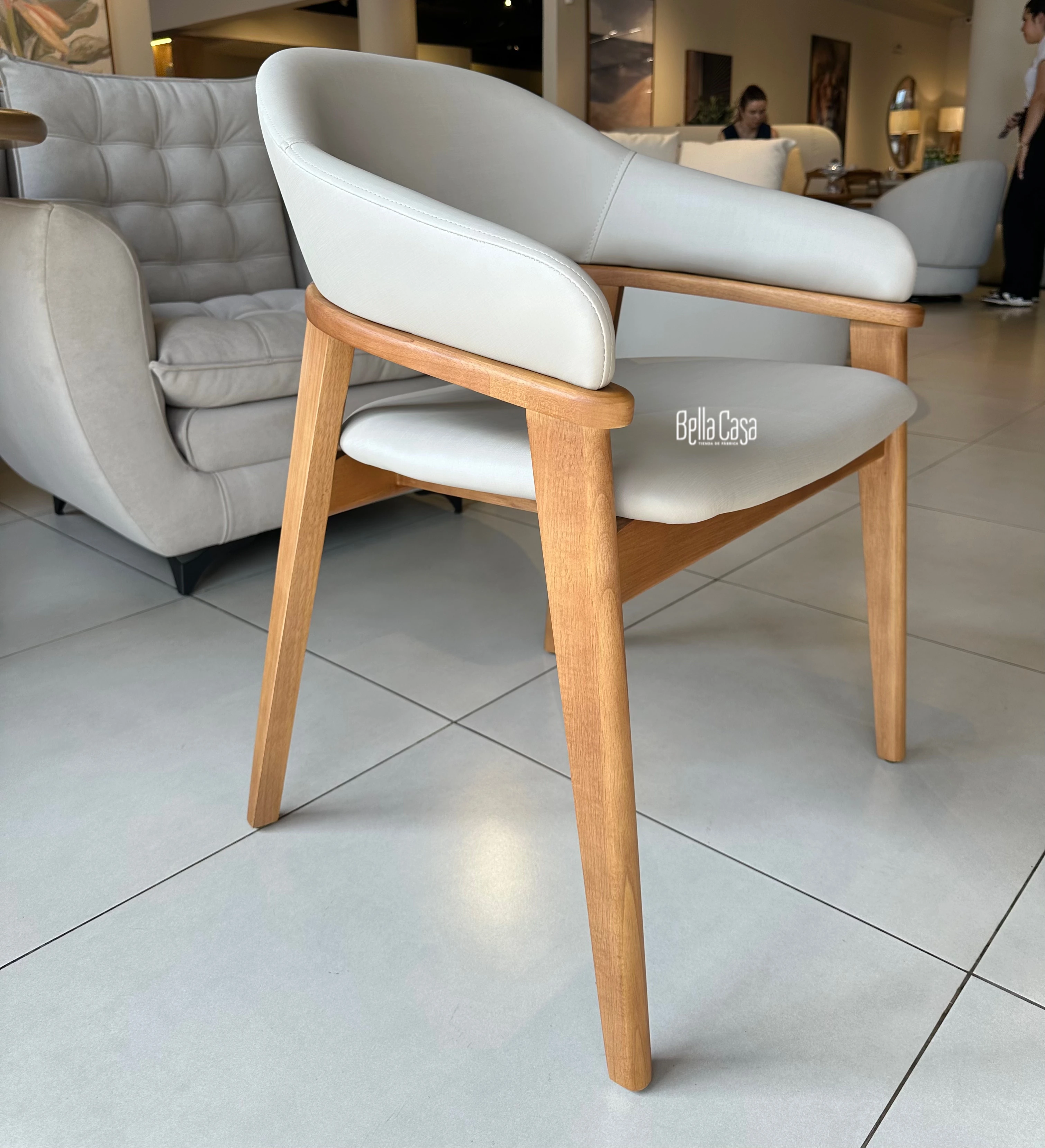 Silla Pala en madera color almendra con eco cuero - Vista 3